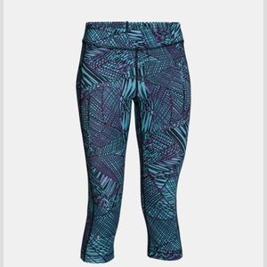 New Under Armour HeatGear Print compression capris